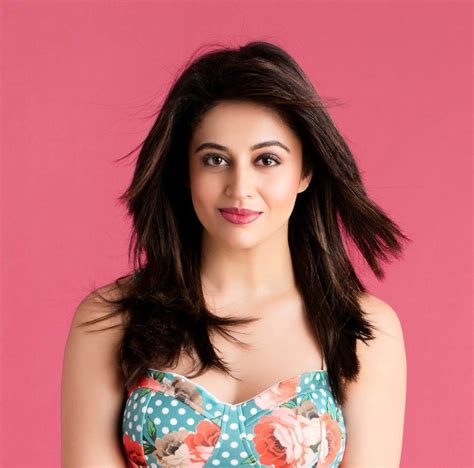 nehha pendse age|Neha Pendse Wiki